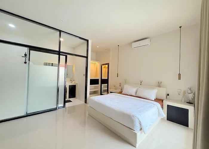Spacious Modern 2 Bedroom Private Pool In * チャングー