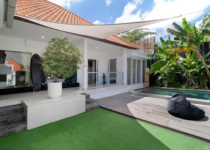 Spacious Modern 2 Bedroom Private Pool In Villa Canggu